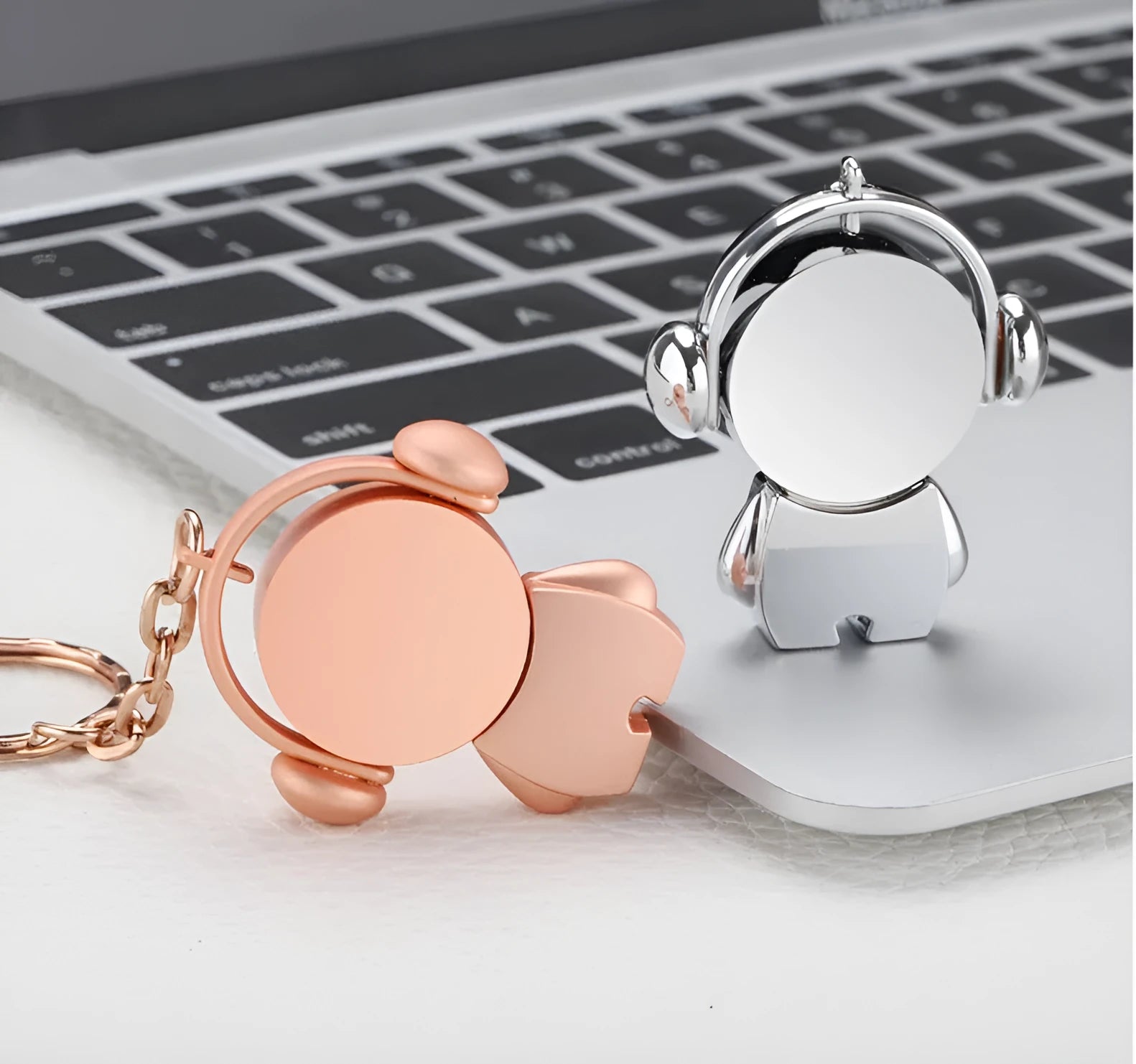Metal USB flash drive with musician cartoon design in silver or rose gold colour