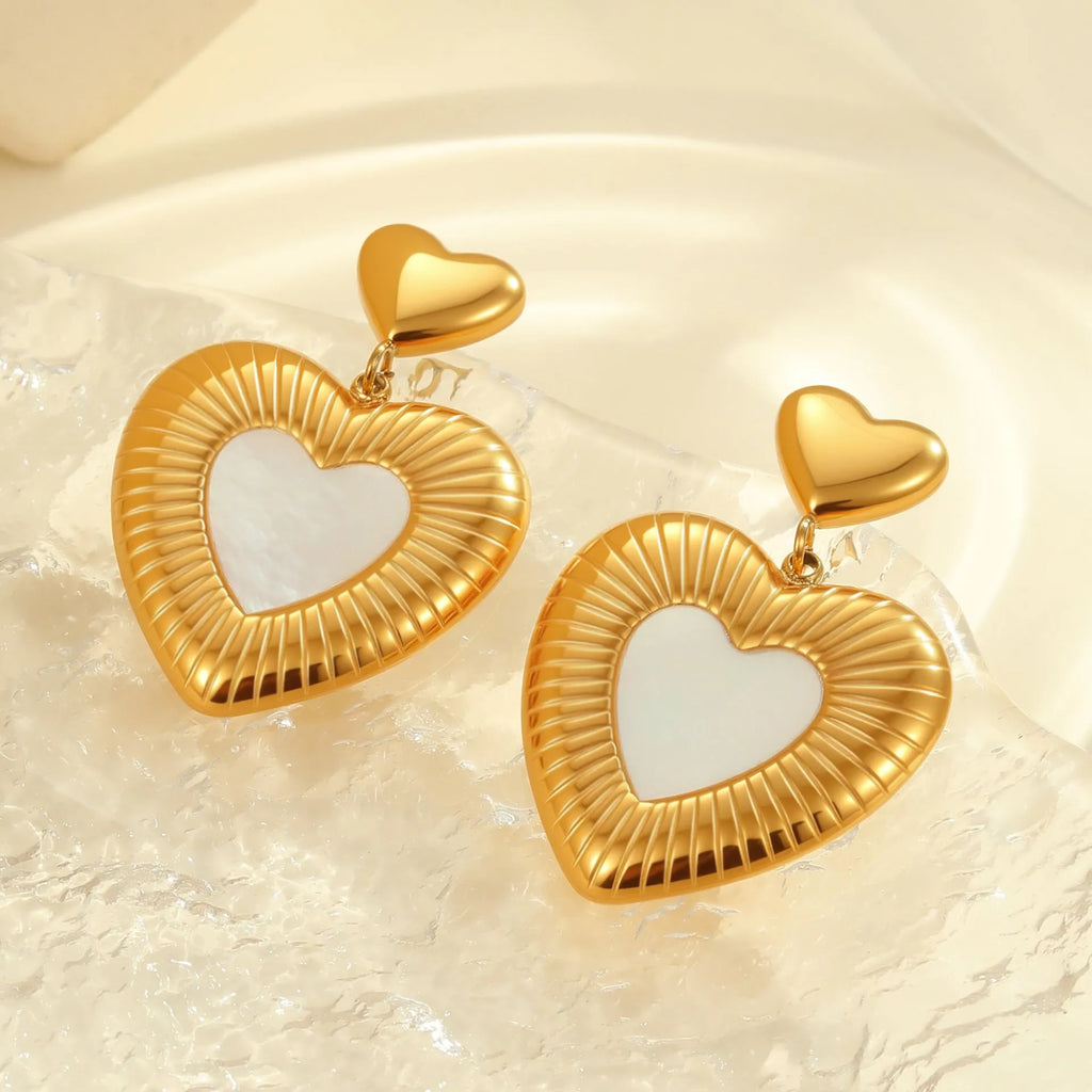 Heart shape stainless steel earrings with 18K gold electroplating for women's fashion