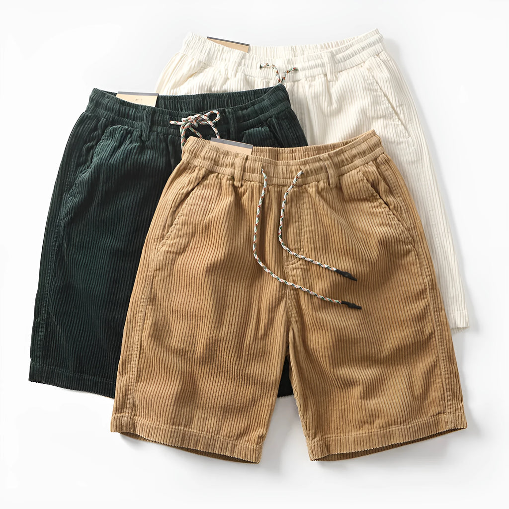Men's khaki retro cargo shorts with multiple pockets in straight-leg streetwear style