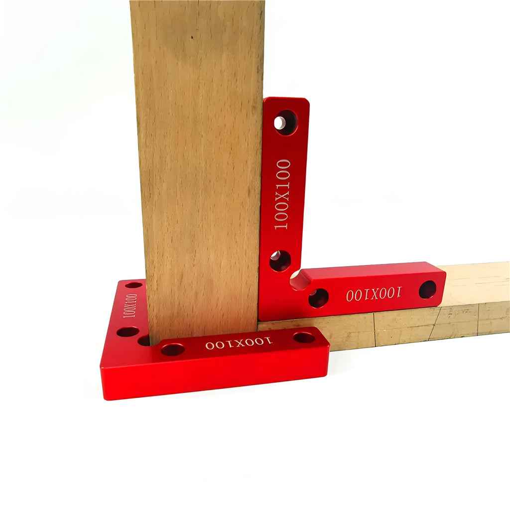 Aluminium right angle positioning block for woodworking jigsaws on a workbench