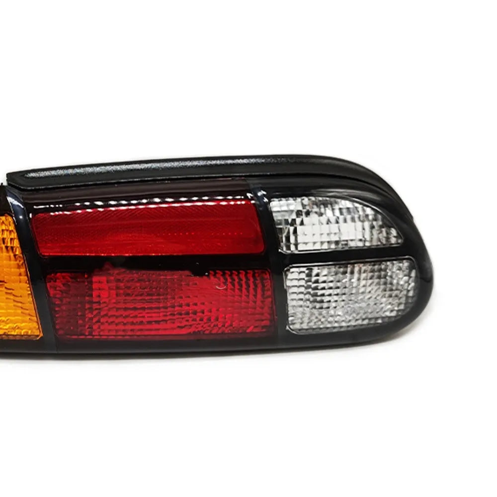 Chevrolet Camaro rear bumper stop lamp lampshade in ABS, left or right side, 12V, 1pc