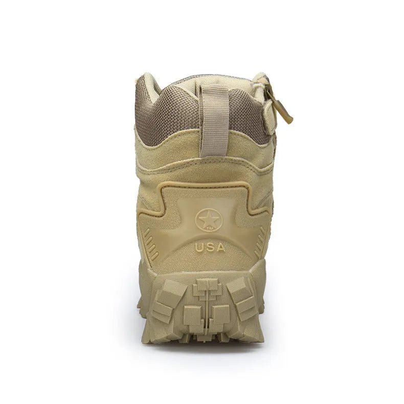 US Army Delta Tactical Boots for men in black and sand colours with a rubber sole.