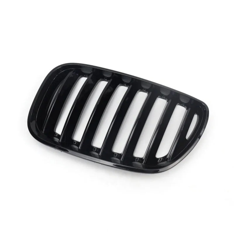 Pair of bright black ABS plastic BMW X5 E53 medium mesh front grille inserts