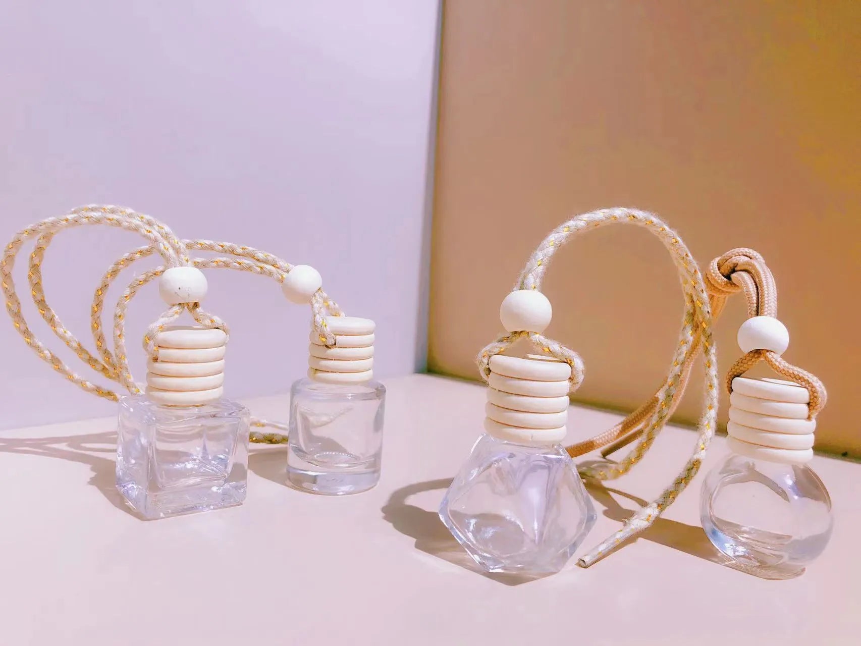 Car perfume pendant glass bottle in simple style with four colour and capacity options