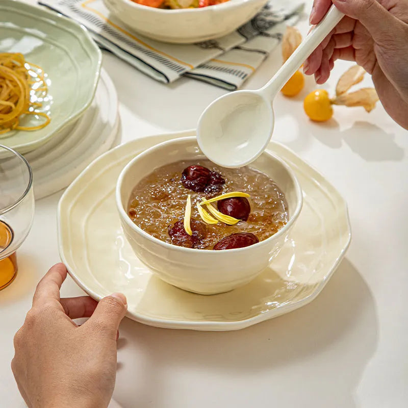 7 piece solid colour ceramic dinnerware set in modern Japanese style with microwave-safe construction
