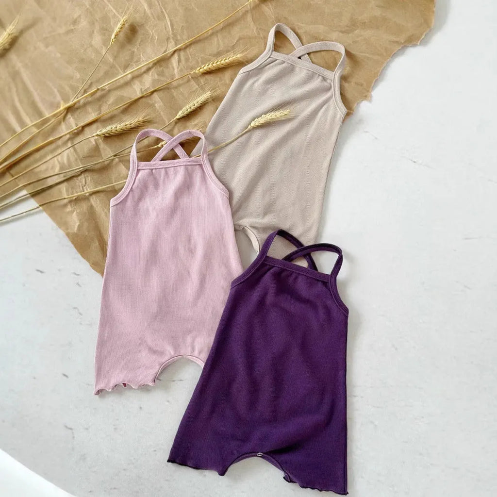 Baby sunken stripe camisole one-piece romper in modal fabric, pullover style, sleeveless triangle design for girls