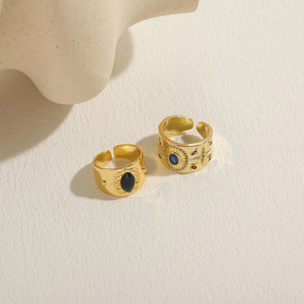 Geometric horse eye black vintage ring on copper base with Chinese style design