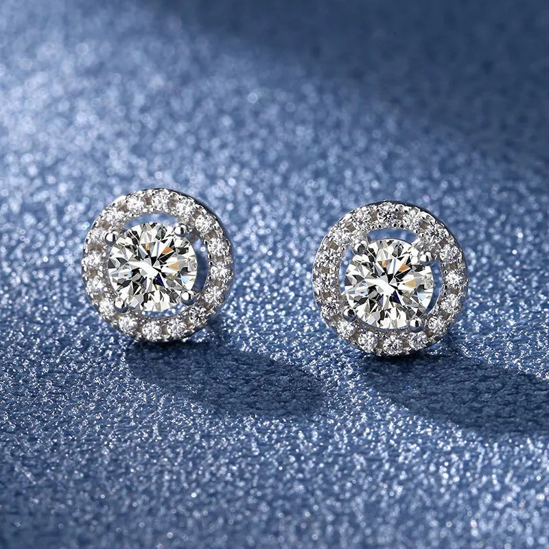 Heart-shaped six-claw copper zircon earrings with electroplated finish for women