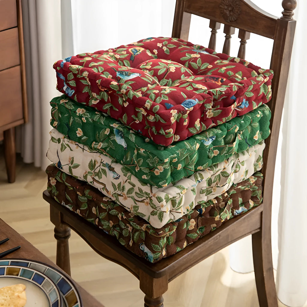 American style dining chair cushion measuring 40x40x8cm with thick pp cotton filler