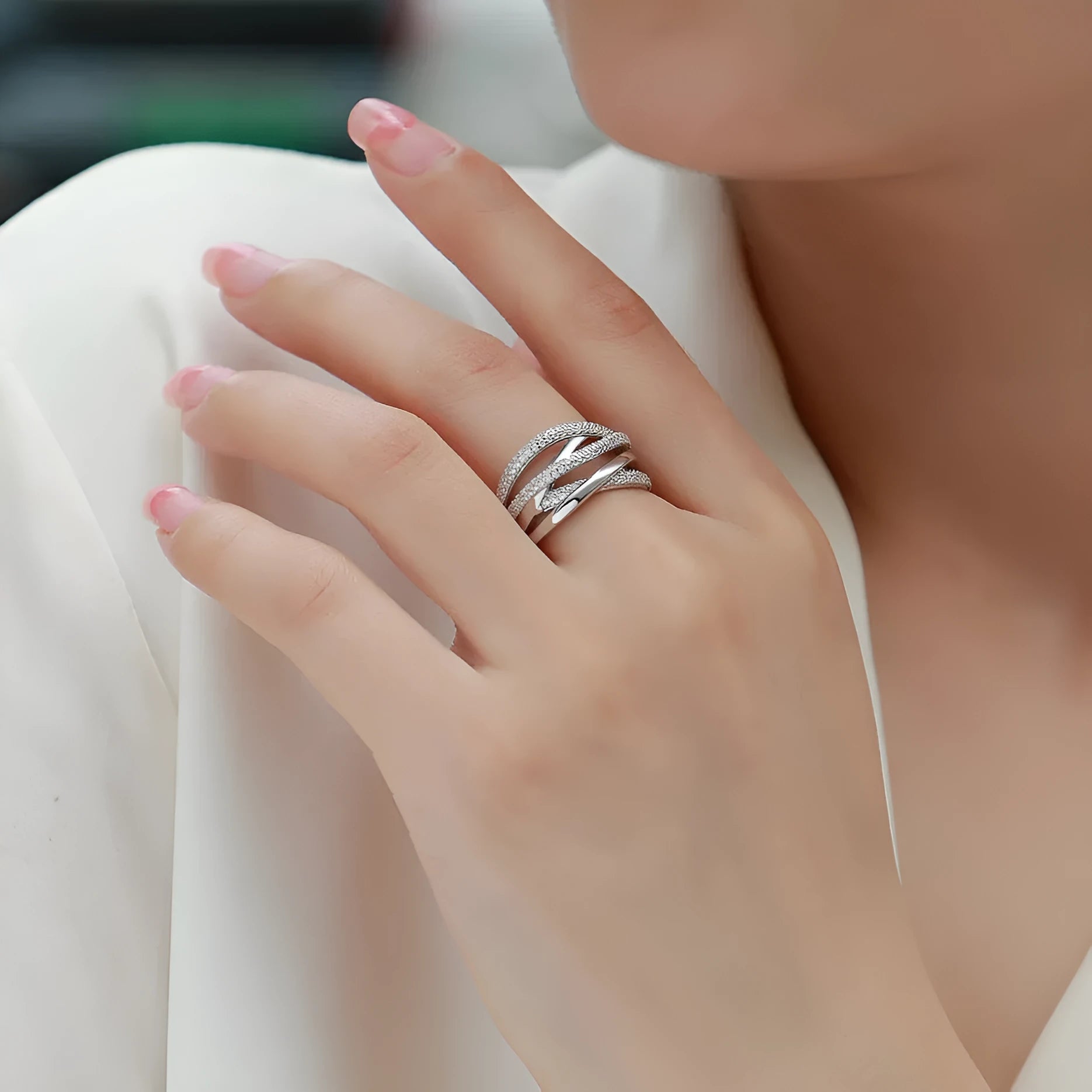 S925 sterling silver geometric ring with white stone on gift box