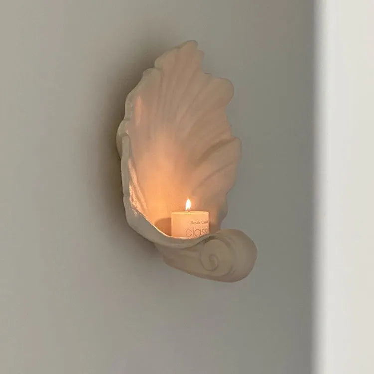White resin simulation shell fruit plate ornament with realistic texture for table decoration