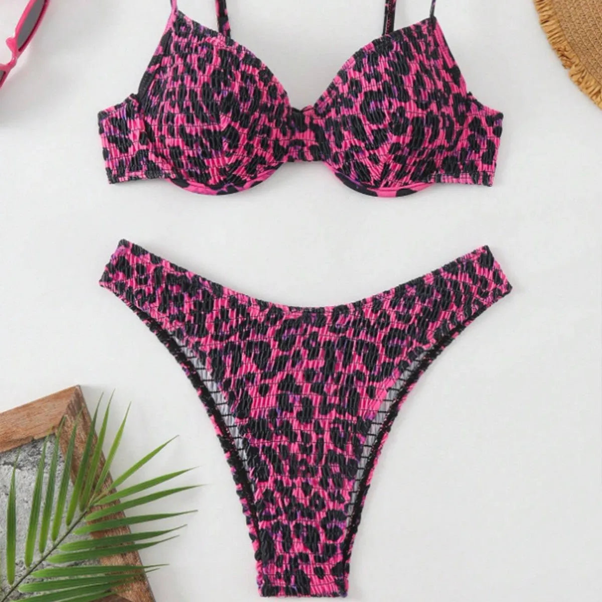 Leopard print backless bikini set for women in a tight fit.