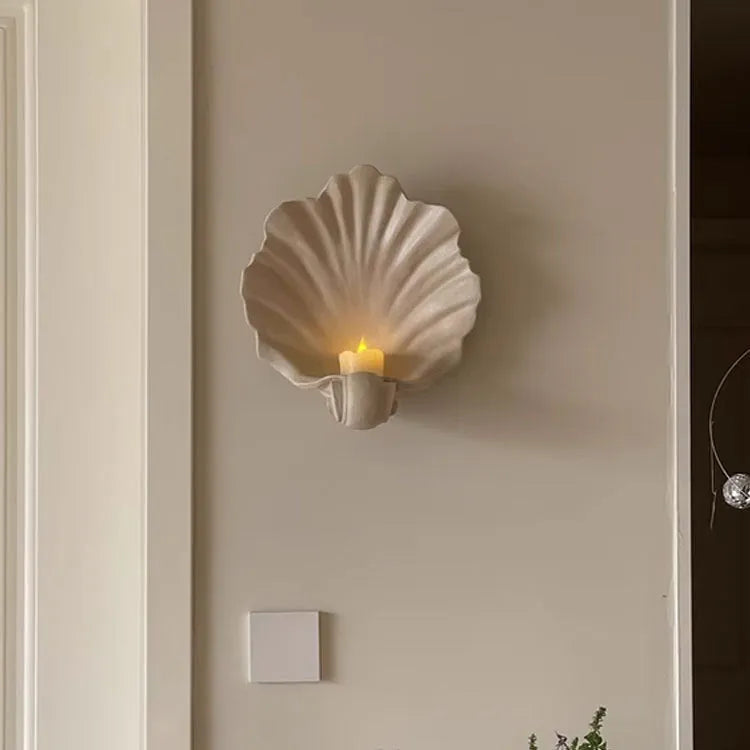White resin simulation shell fruit plate ornament with realistic texture for table decoration