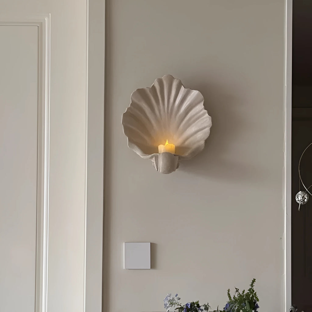White resin simulation shell fruit plate ornament with realistic texture for table decoration