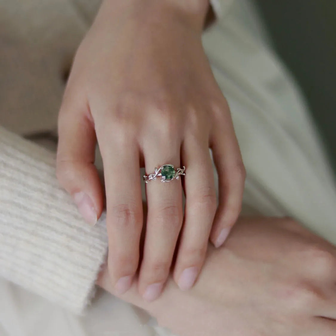 S925 silver plated green moss stone agate open ring for women, adjustable size, geometric round design