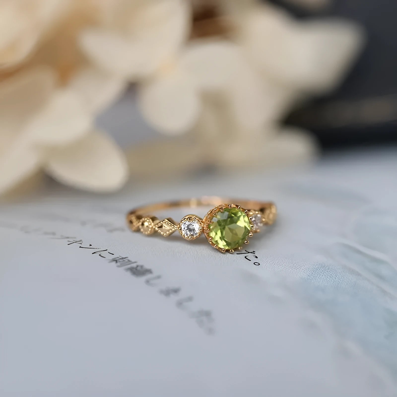 Japanese style copper ring with geometric quadrilateral design and imitation peridot appearance