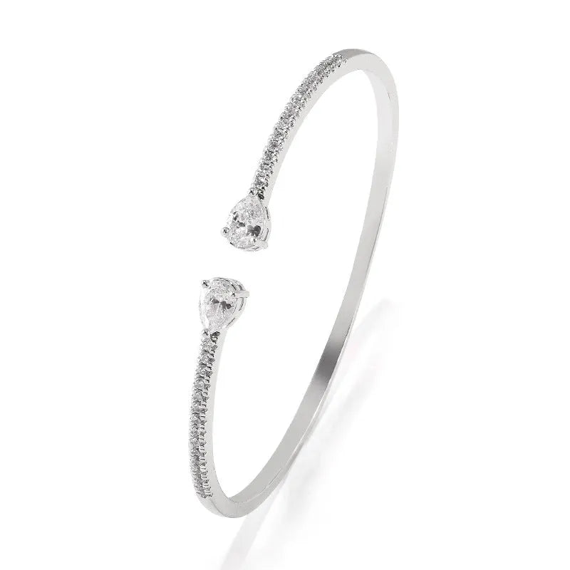Multi-zircon inlay copper bracelet in simple style with lobster clasp, white and blue colour options