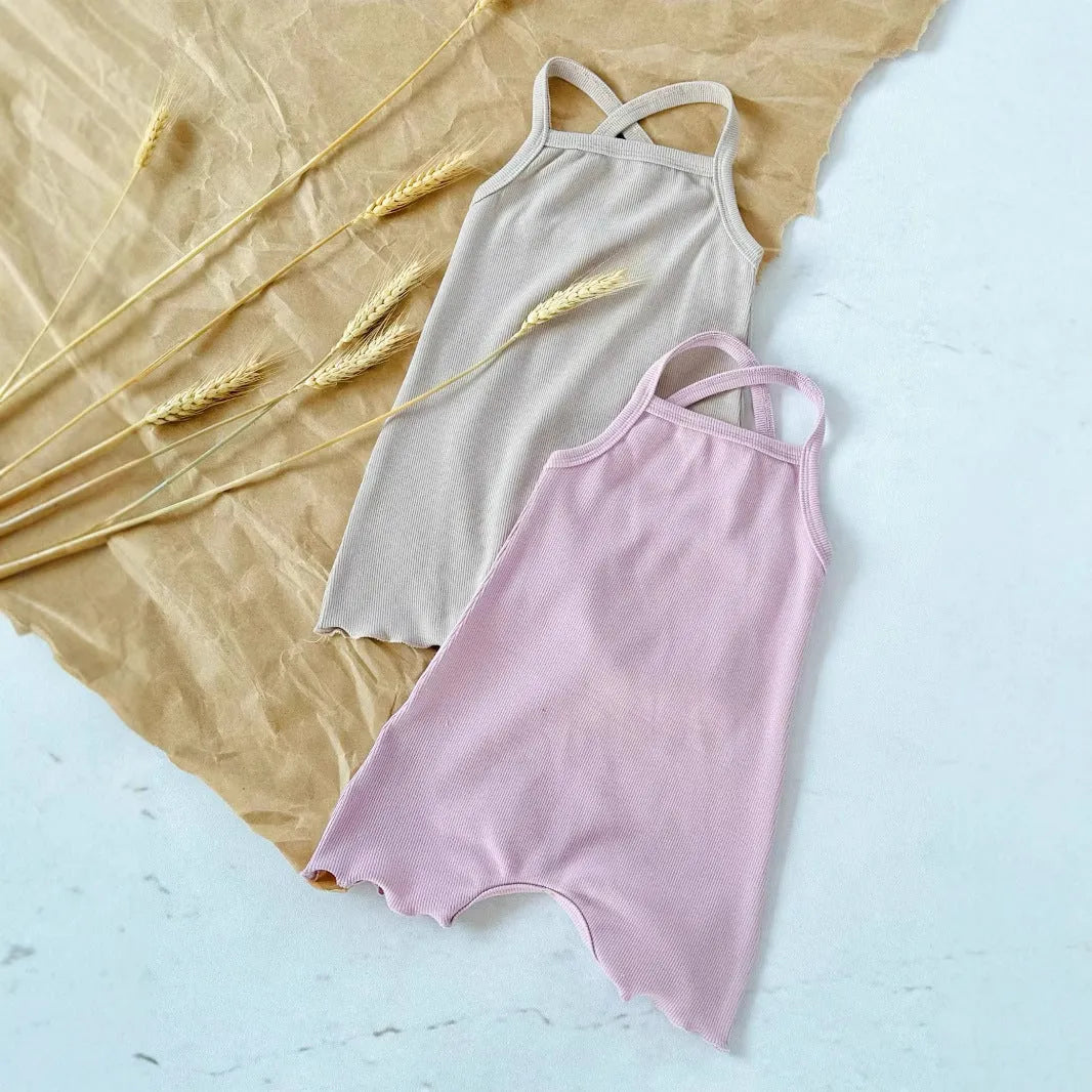 Baby sunken stripe camisole one-piece romper in modal fabric, pullover style, sleeveless triangle design for girls
