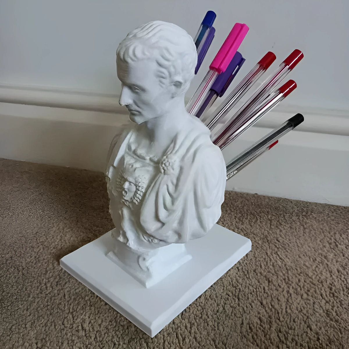 White synthetic resin statue pen holder, file basket desk tidy holding up to 15 pens