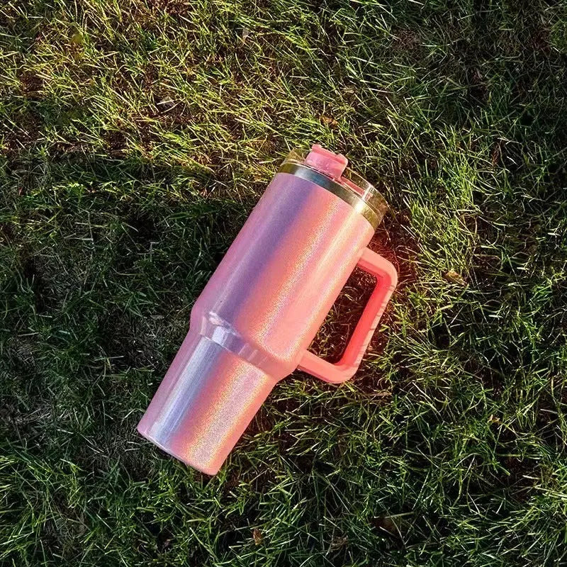Large stainless steel vacuum insulation cup with gradient colour options showing thermal insulation design