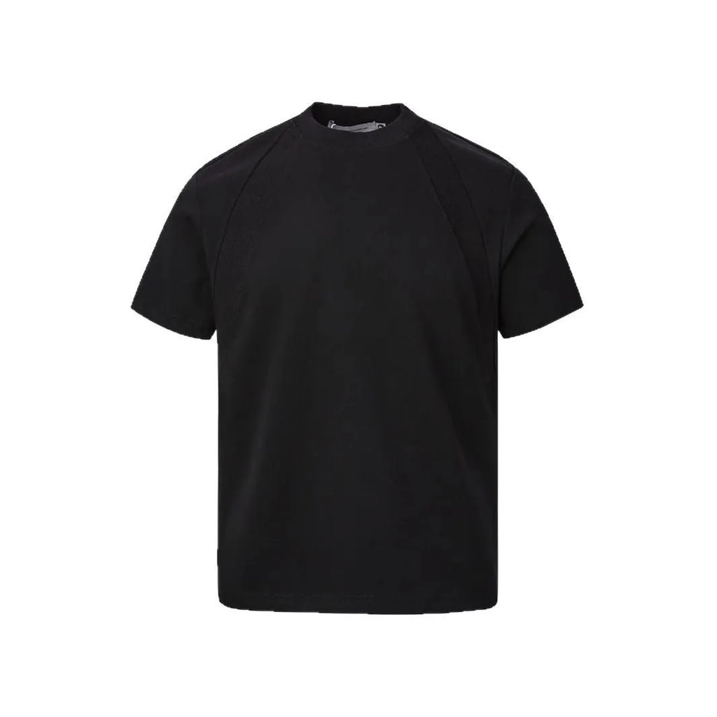 Air layer stitching short sleeve loose top in black on a hanger