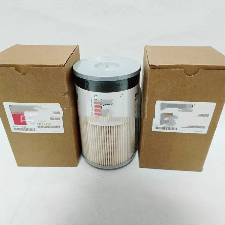 FS19764 diesel fuel filter for generators with 10mm calibre, 106.93mm diameter, and 178.79mm height.