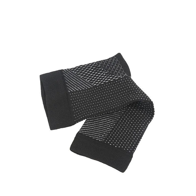 Korean-style heel invisible compression sports socks in four colours with short tube design