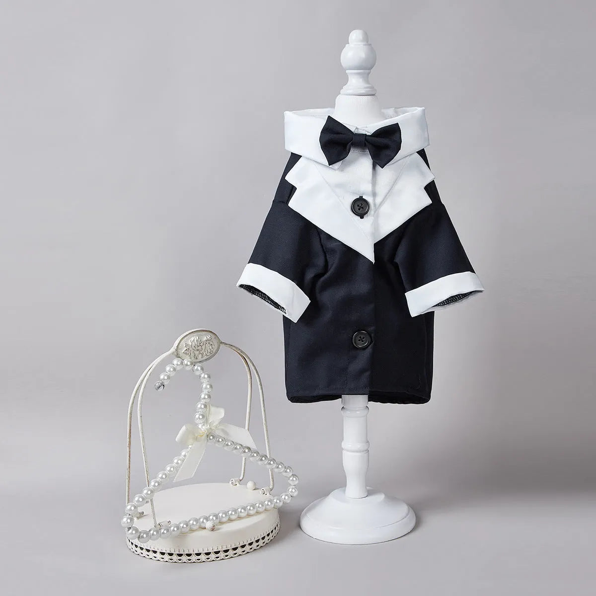 Black four-legged gentleman wedding suit for dogs with Chinese style detailing