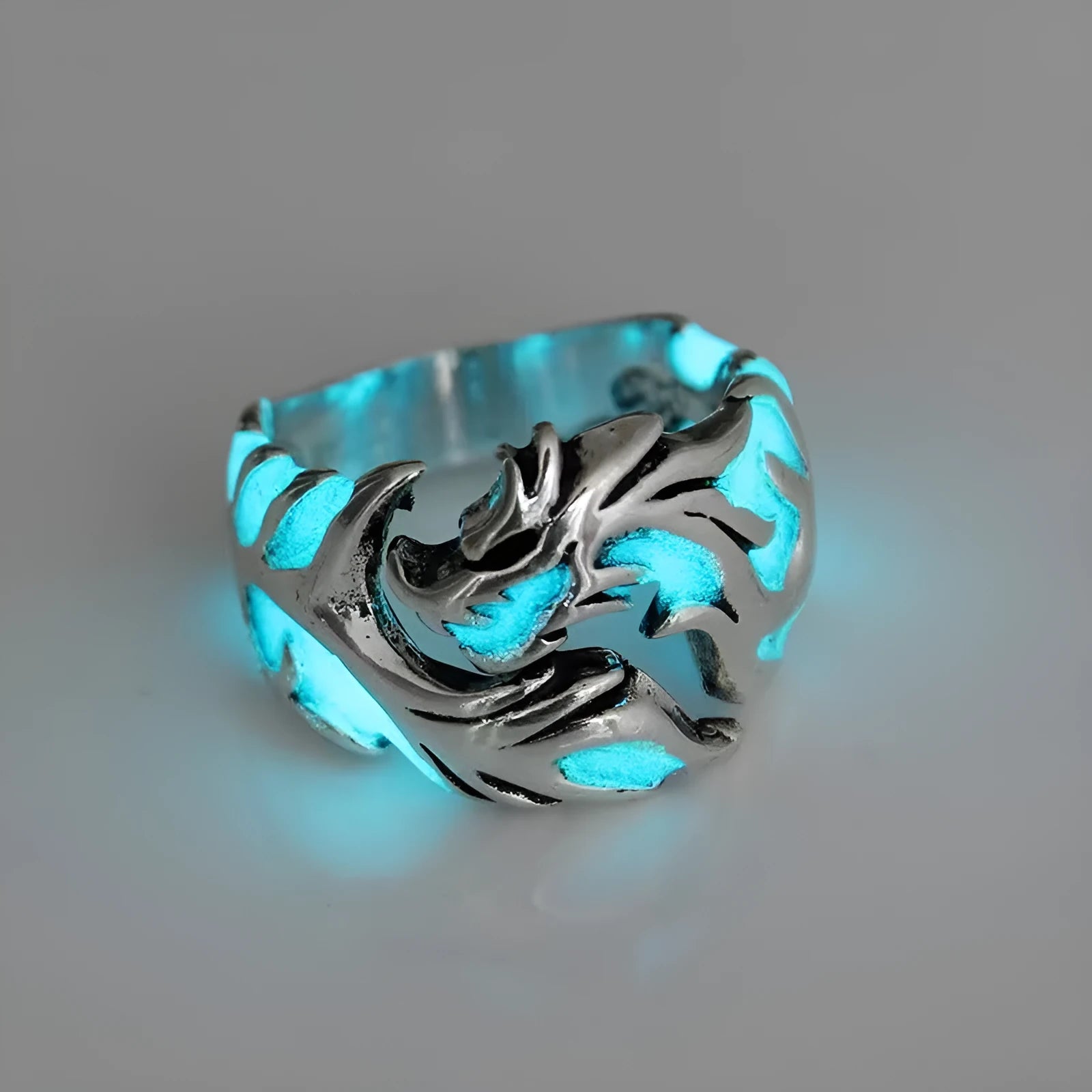Adjustable metal ring with Chinese dragon pattern in antique silver blue and green electroplated finish