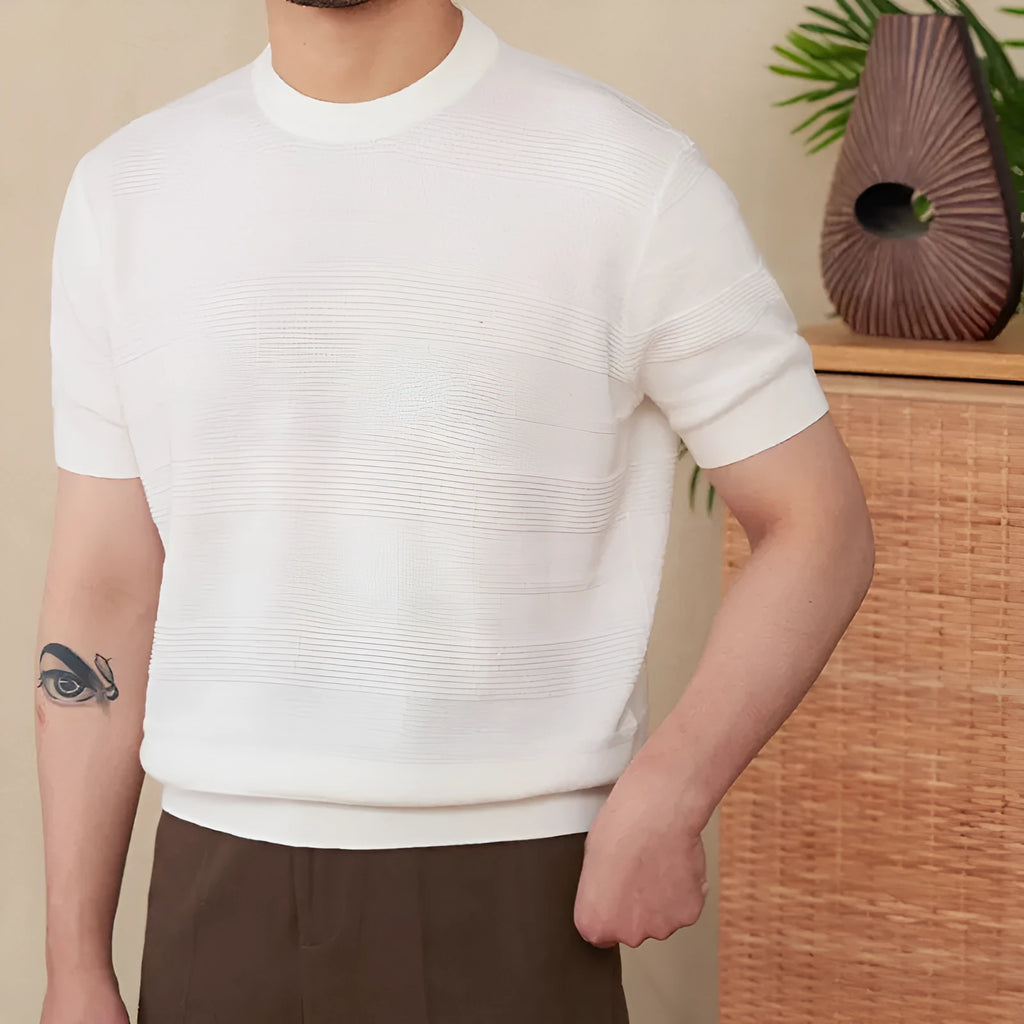 Men's casual retro summer t-shirt in pure cotton fabric available in off-white and royal blue colours