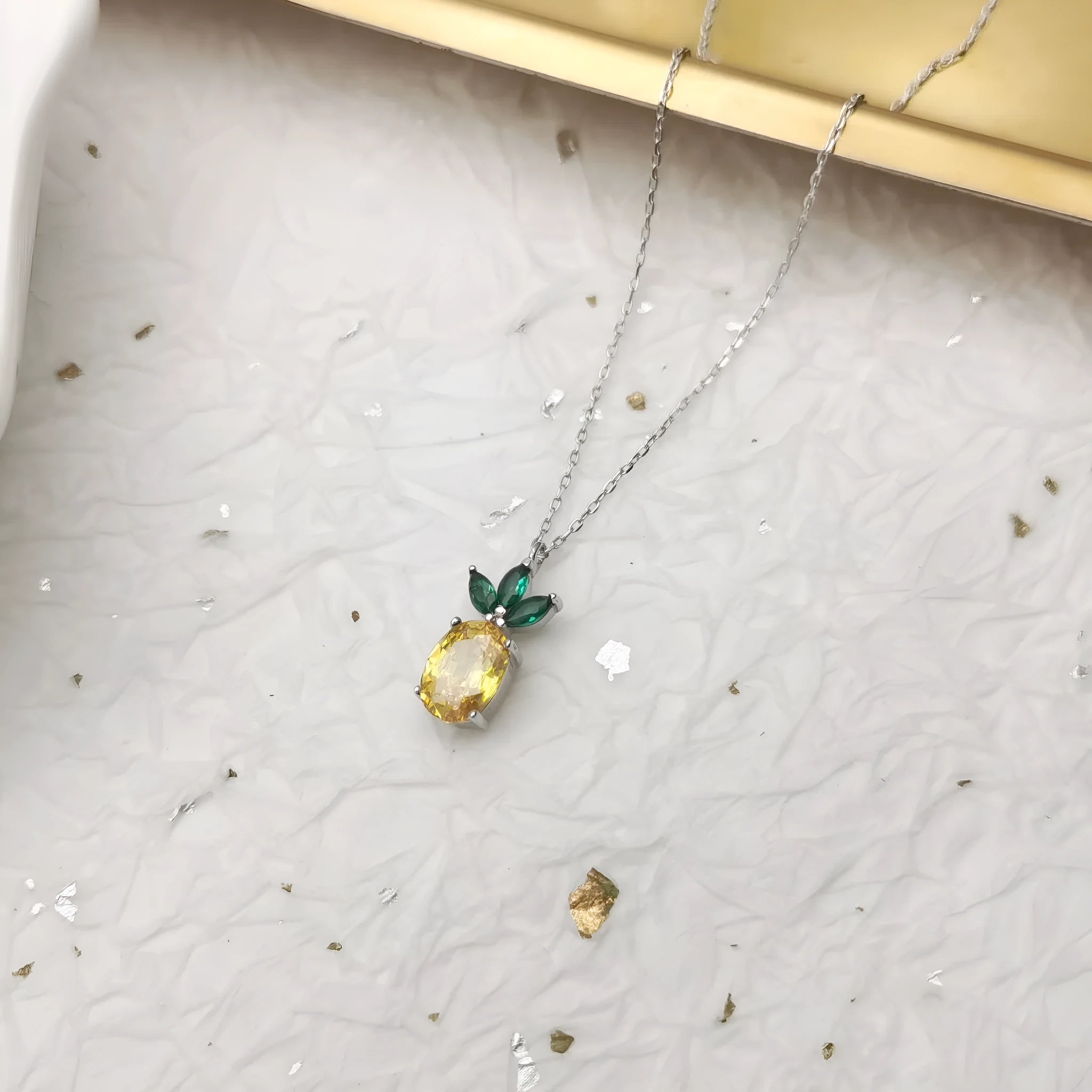 925 silver zircon small pineapple pendant necklace with 45cm carven cross-chain, fruit shaped design for women