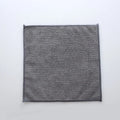Grey microfiber kitchen cleaning cloth measuring 25x25cm for oilproof decontamination