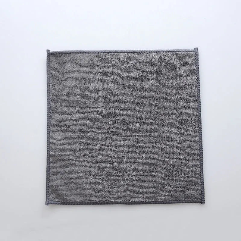 Grey microfiber kitchen cleaning cloth measuring 25x25cm for oilproof decontamination