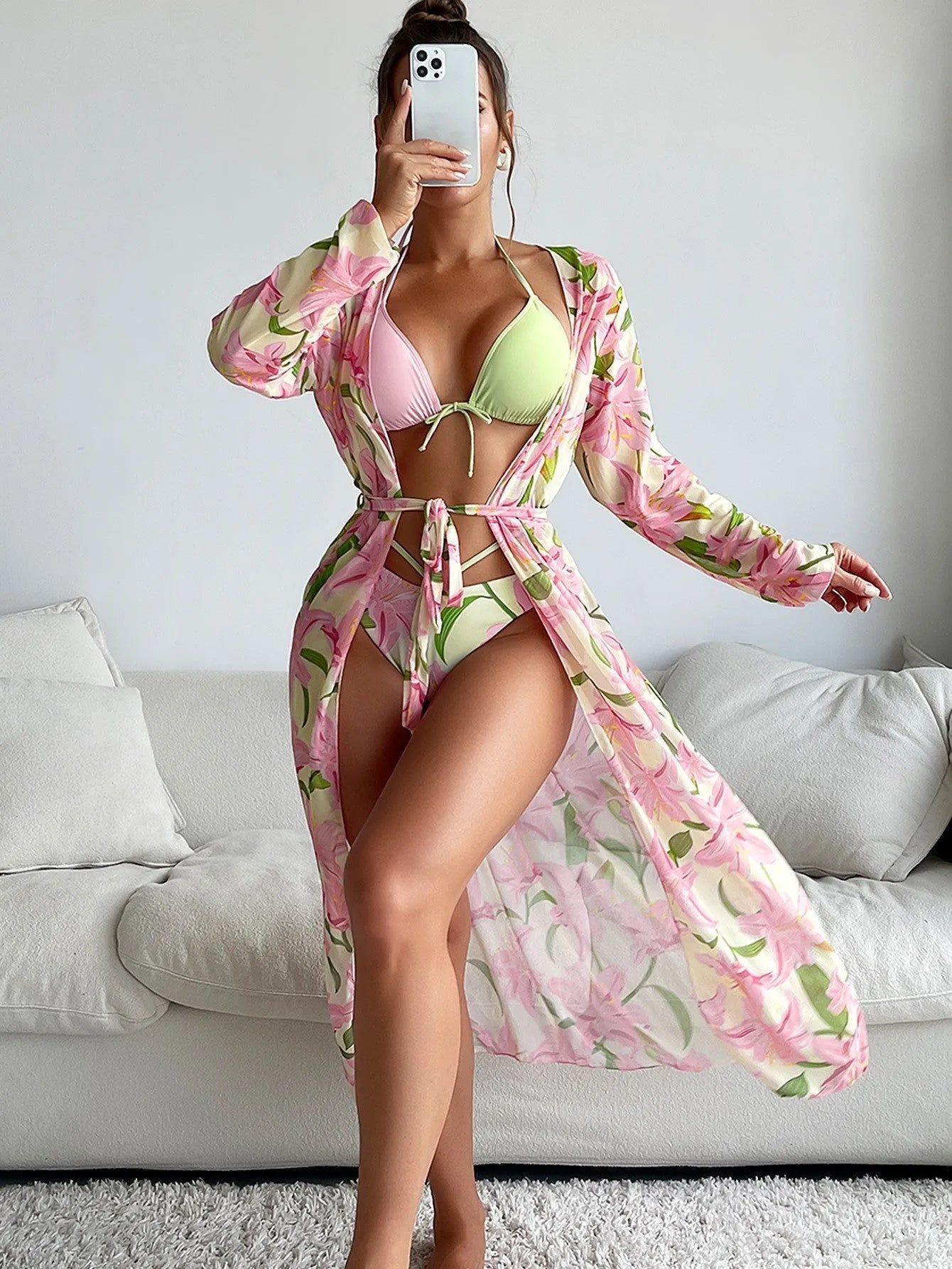 Printed bikini swimsuit for women, shown in the style of picture one, for swimming and wading.
