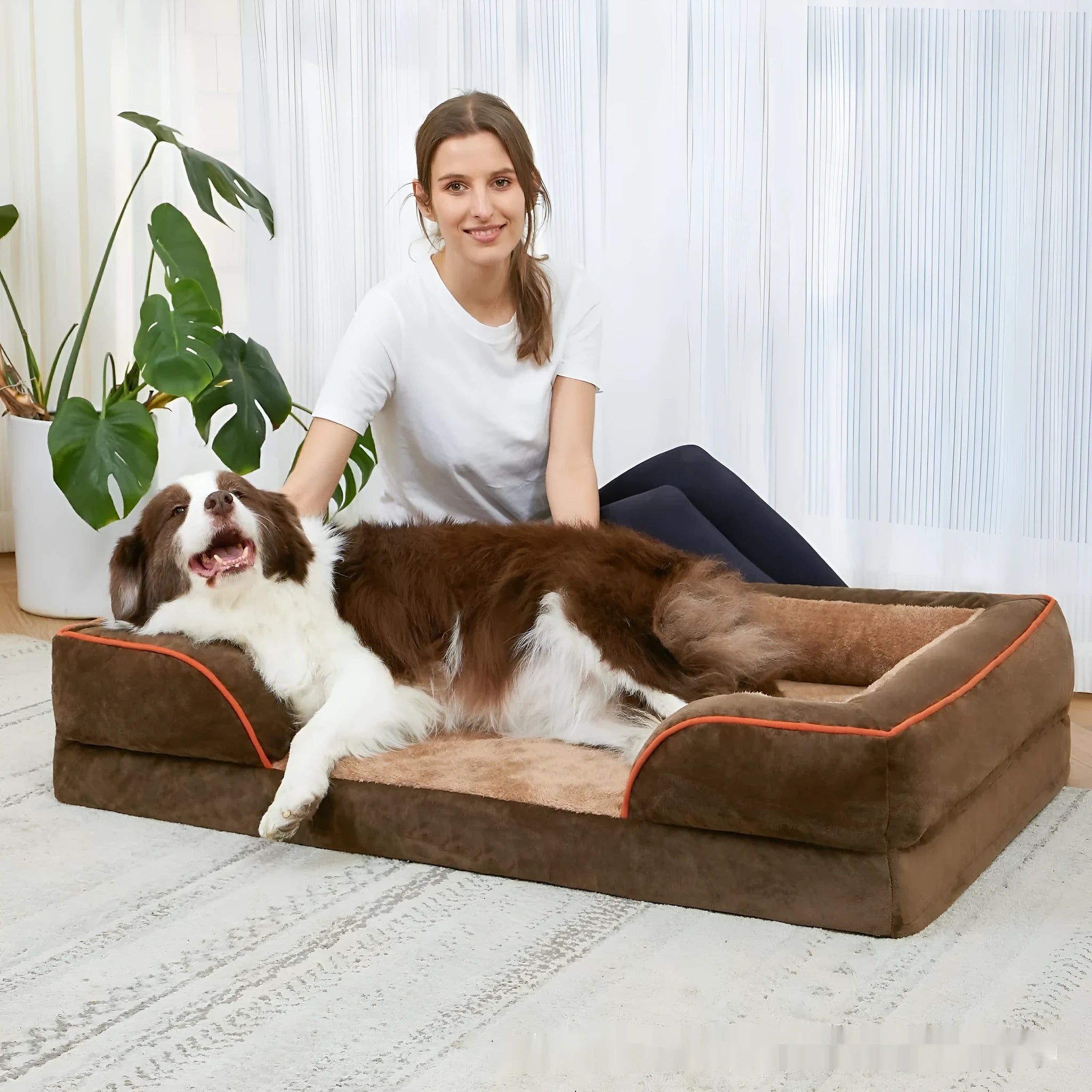 Removable washable U-shaped pet sofa in light gray cloth, L size
