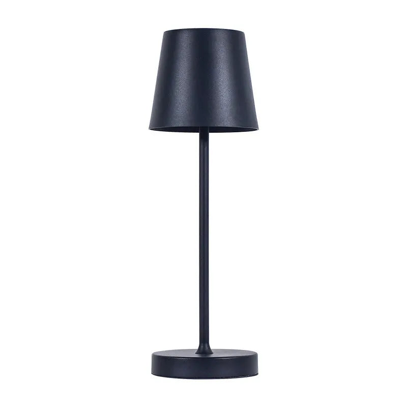 Round bottom metal table lamp with USB charging in black, American retro style for restaurant use