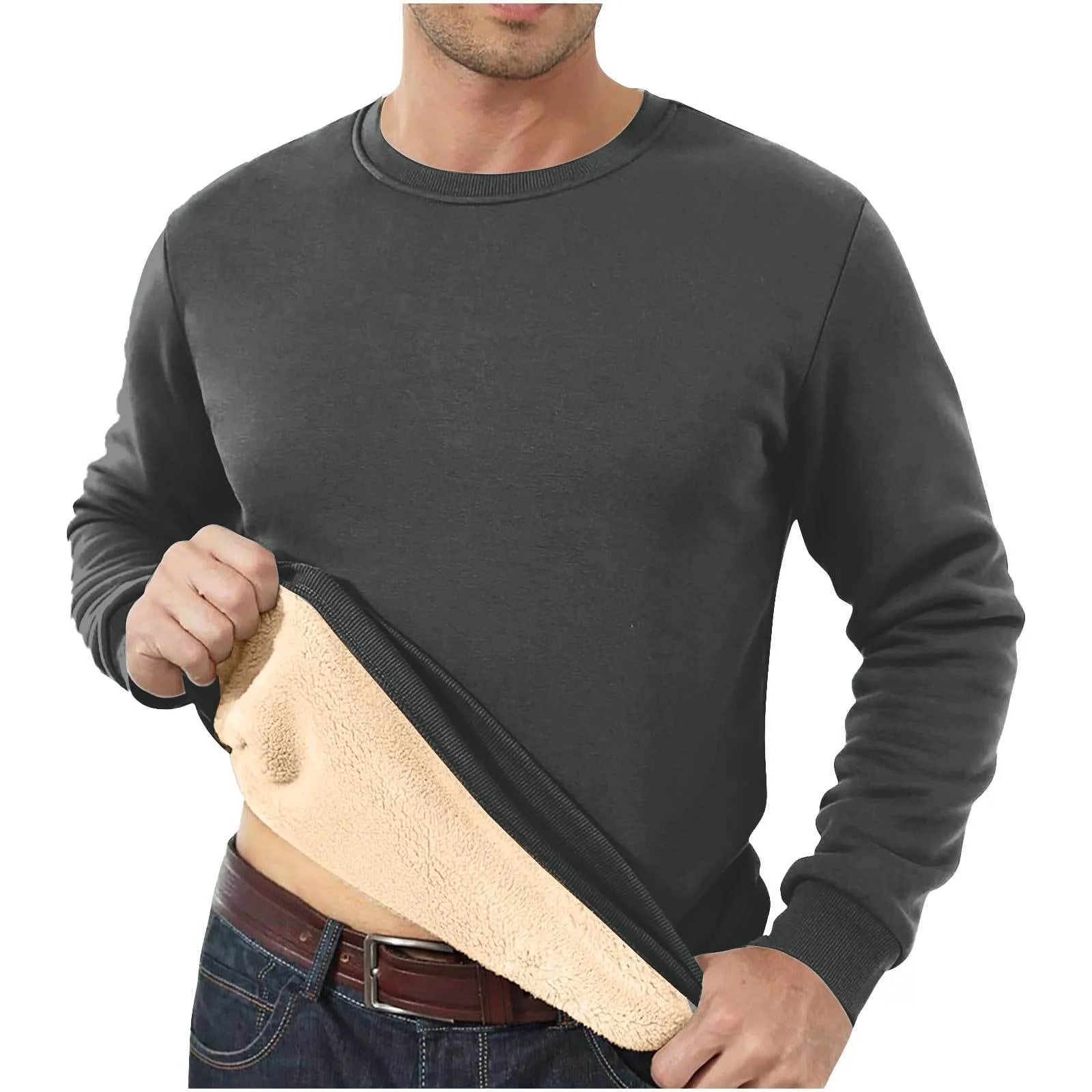 Solid colour loose fit cashmere blend pullover sweater with round neck and long sleeves on model