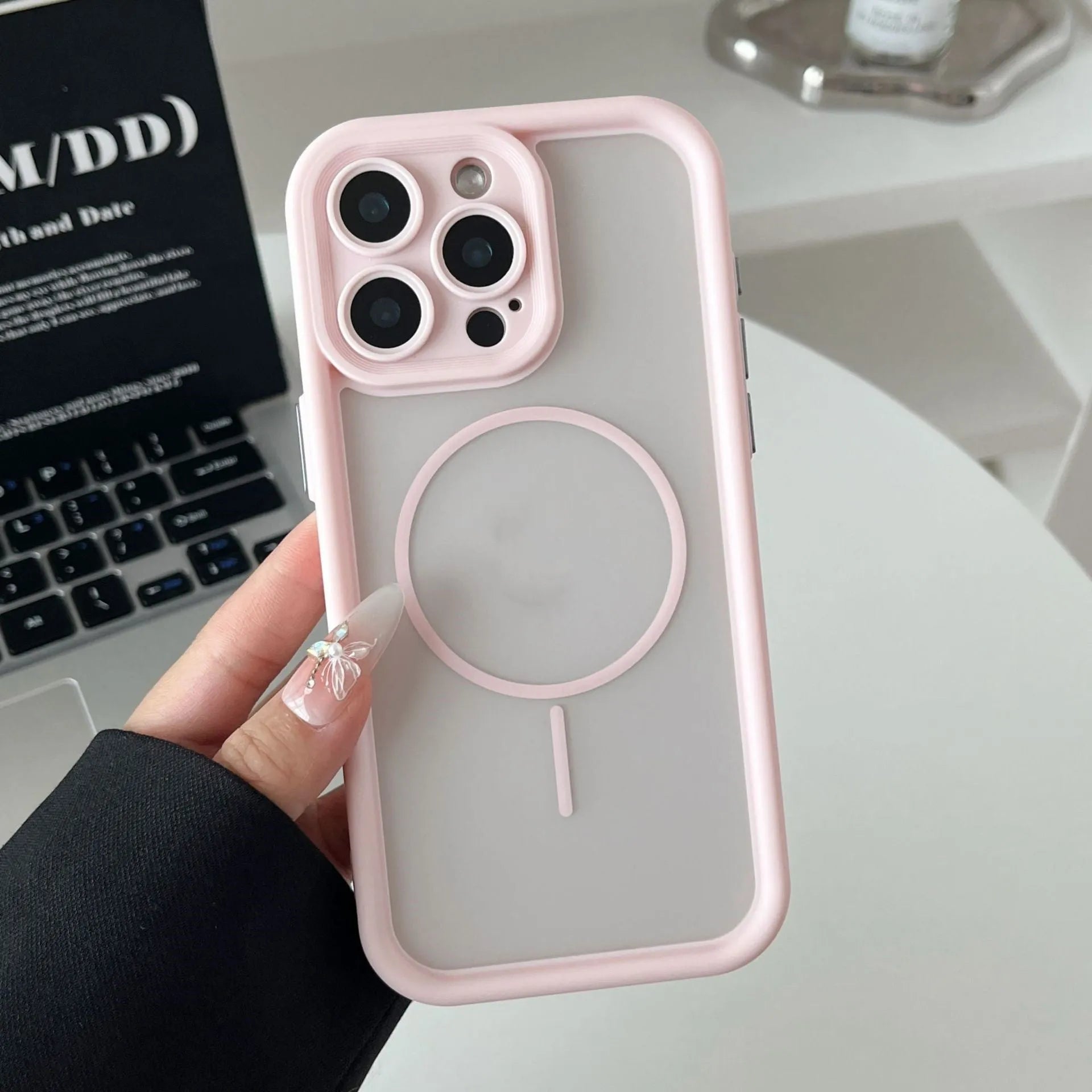 Skin feeling strong magnetic phone case for iPhone, shockproof, anti-fingerprint, black, TPU PC material