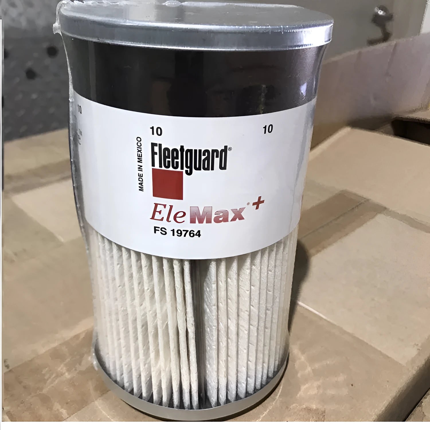 FS19764 diesel fuel filter for generators with 10mm calibre, 106.93mm diameter, and 178.79mm height.