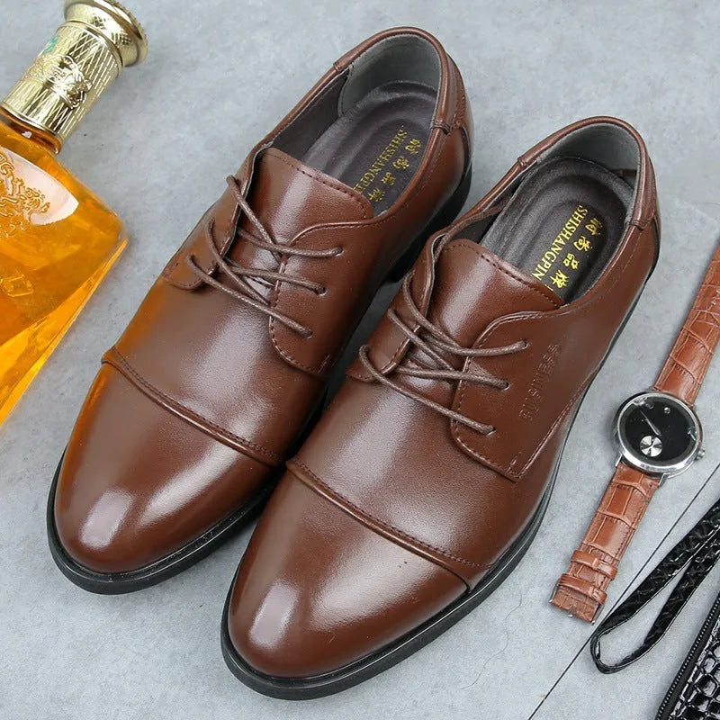 Men's black leather lace-up business shoes with rubber sole and stitching details