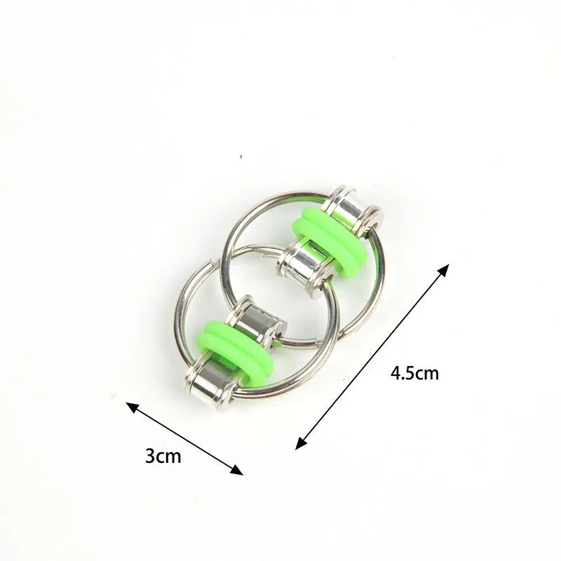 Iron bicycle chain toy keychain, 16.5G, decompression fidget keyring in black, blue, red, green, orange, purple or yellow