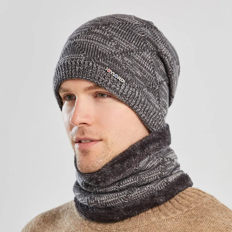 Men's two-piece wool hat and scarf set in black, with 27cm cap depth and 22cm x 20cm neck piece.