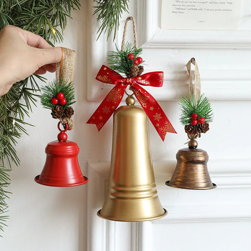 Wrought iron jingling bell pendant in gold, red or black gold, European style hanging decoration