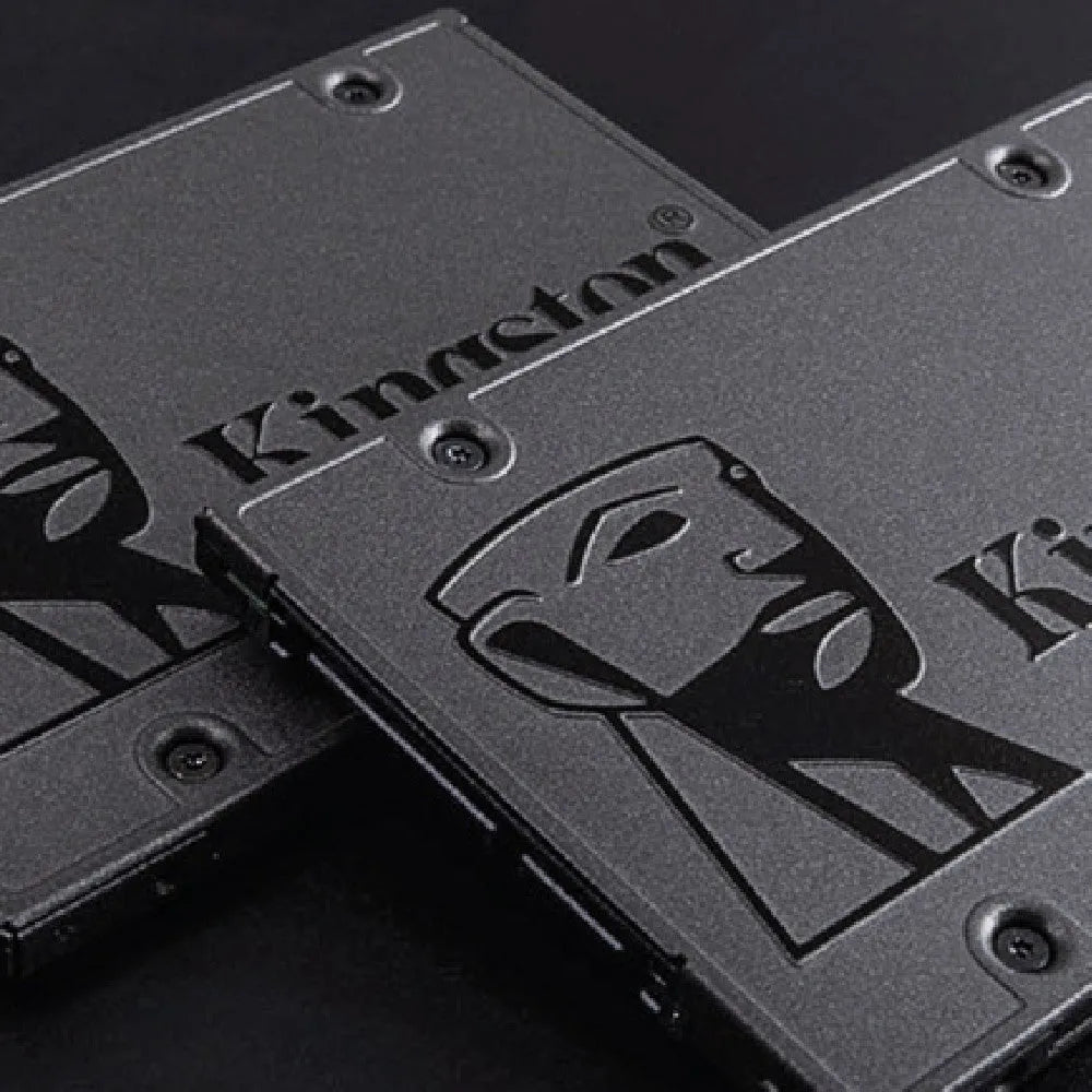 2.5 inch SATA3 SSD with MLC flash, 7mm thickness, available in 120GB, 240GB, 480GB capacities.