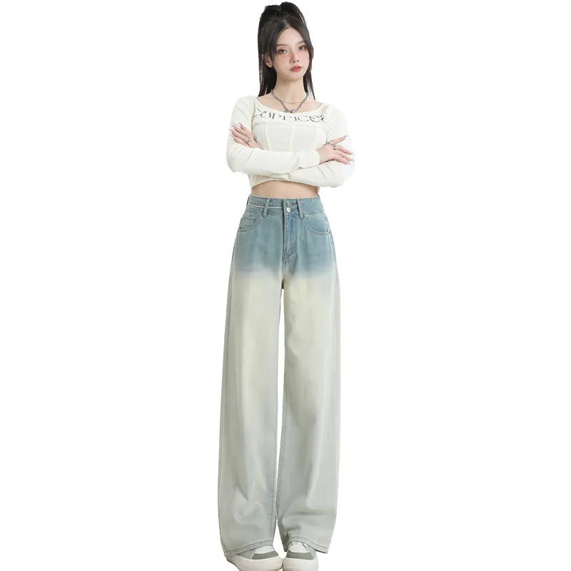 Women's gradient blue straight-leg jeans in cotton denim with wide leg opening
