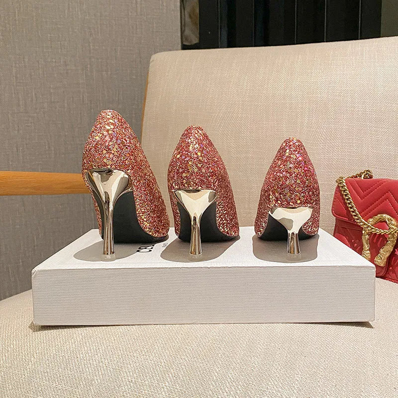 Women's bridal glitter high heels with pointed toe, fine 7cm heel, available in gold, red, and silver.