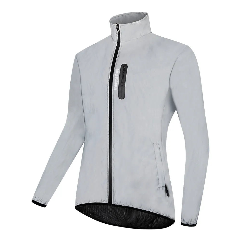 Silver waterproof polyester long sleeved top with European sizing from S to 3XL