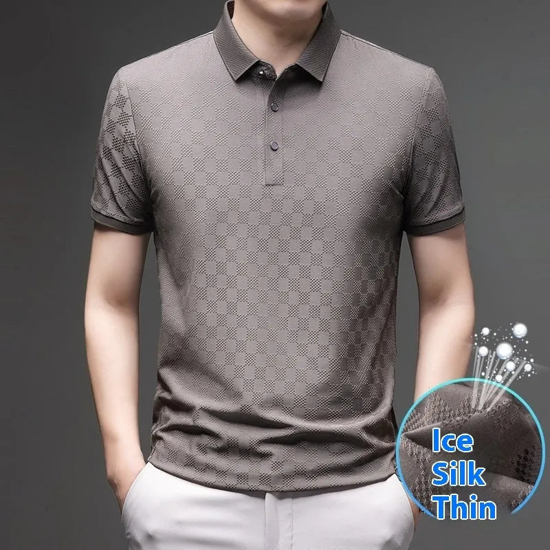 Rhombus thin ice silk short sleeve T-shirt in black with a slit hem design.