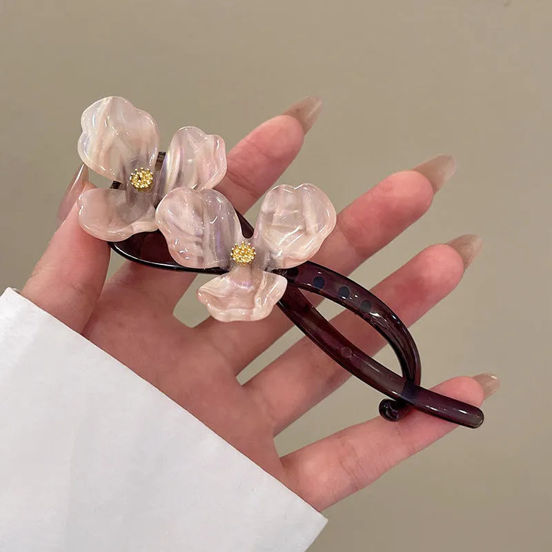 Retro acrylic flower petal bobby pin hair clip in beige, blue, light blue, or pink colour.
