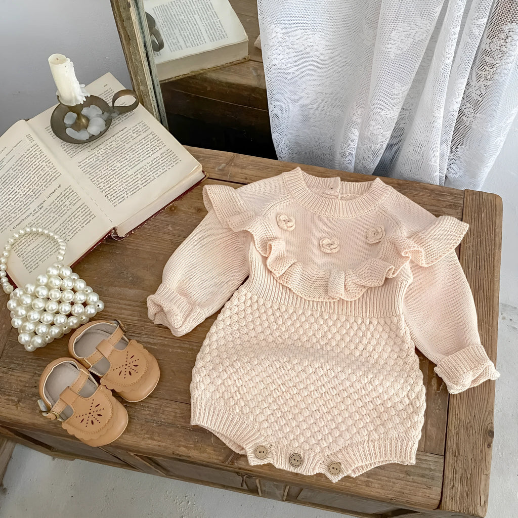 Baby hand crocheting flower pineapple plaid knitted wool long sleeve jumpsuit in stone powder for girls